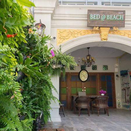 Bed At Beach Hostel Phuket Exterior foto
