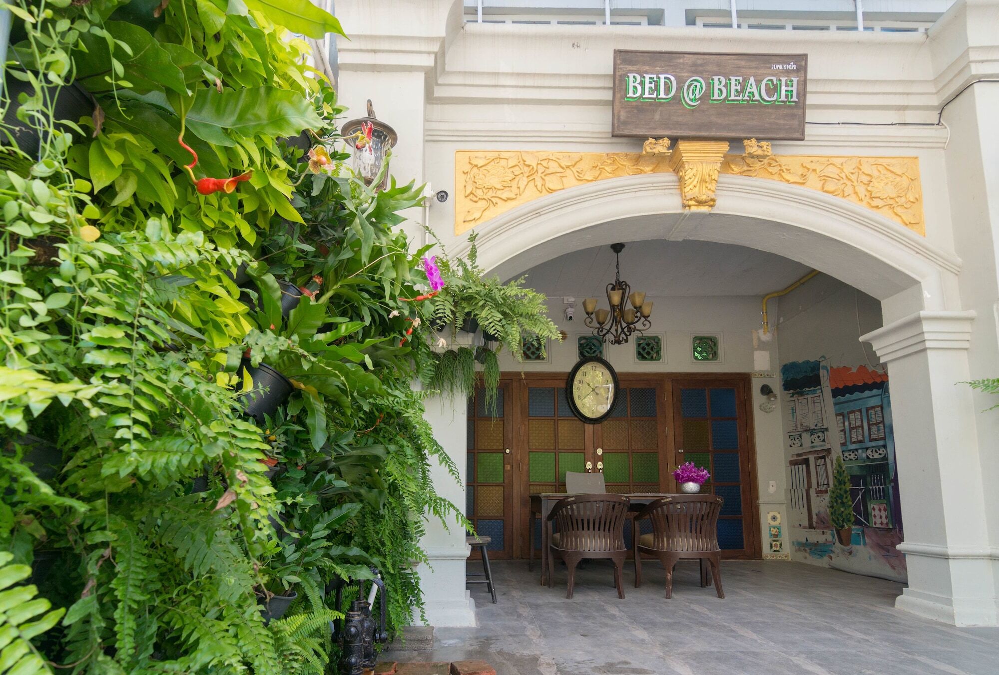 Bed At Beach Hostel Phuket Exterior foto